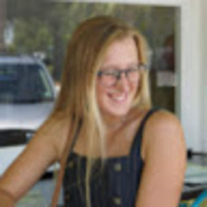 Meet your Posher, Alexandra